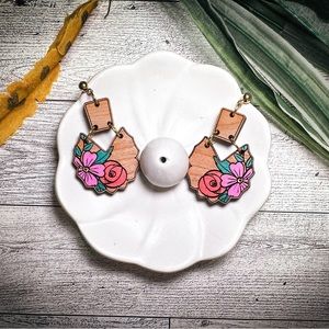 Geometric painted rose flower power earring
